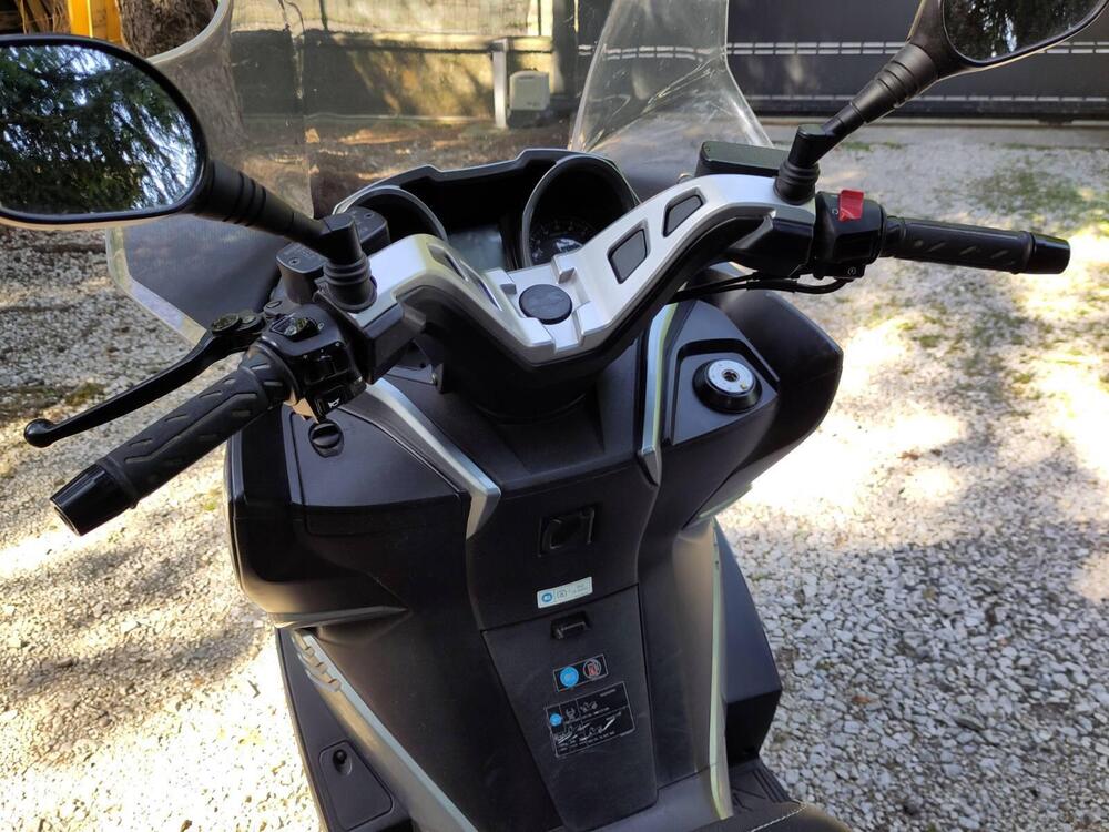 Kawasaki J 125 ABS (2016) (4)