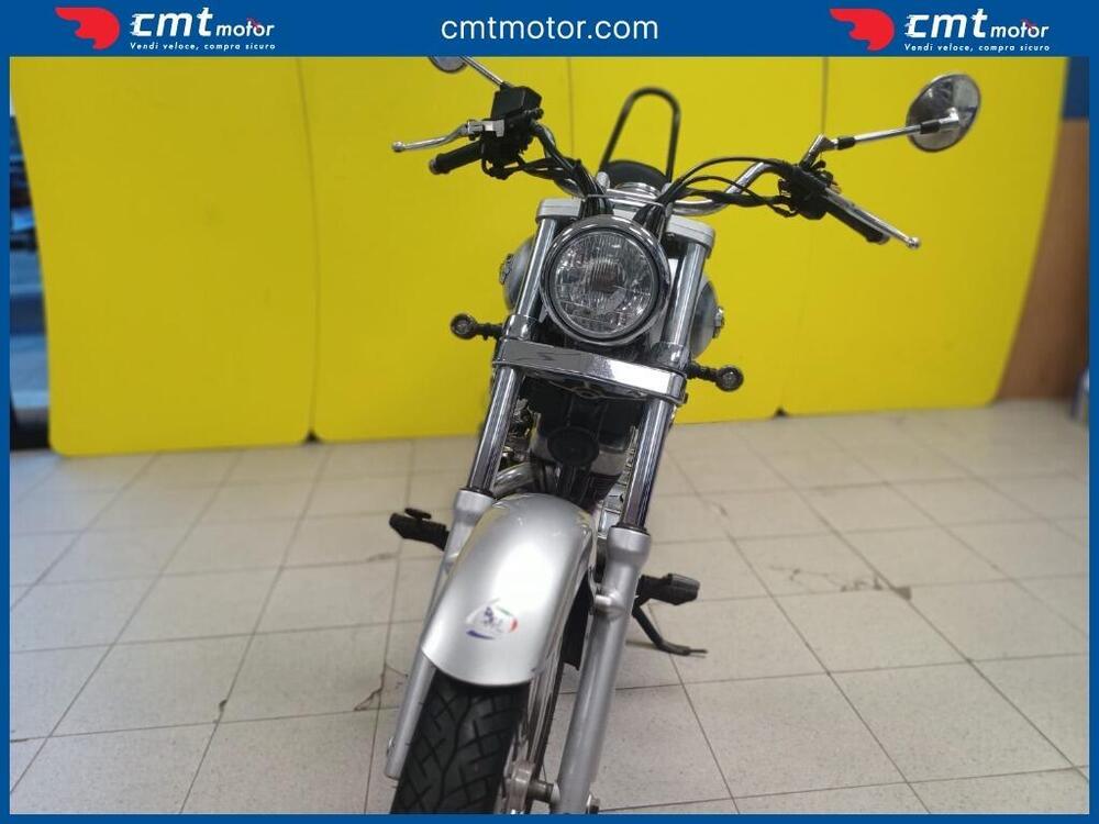 Suzuki VL 250 Intruder (2)