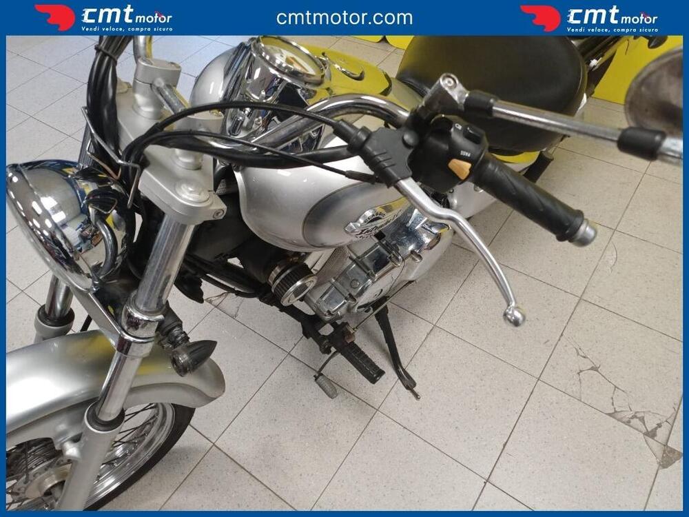 Suzuki VL 250 Intruder (6)