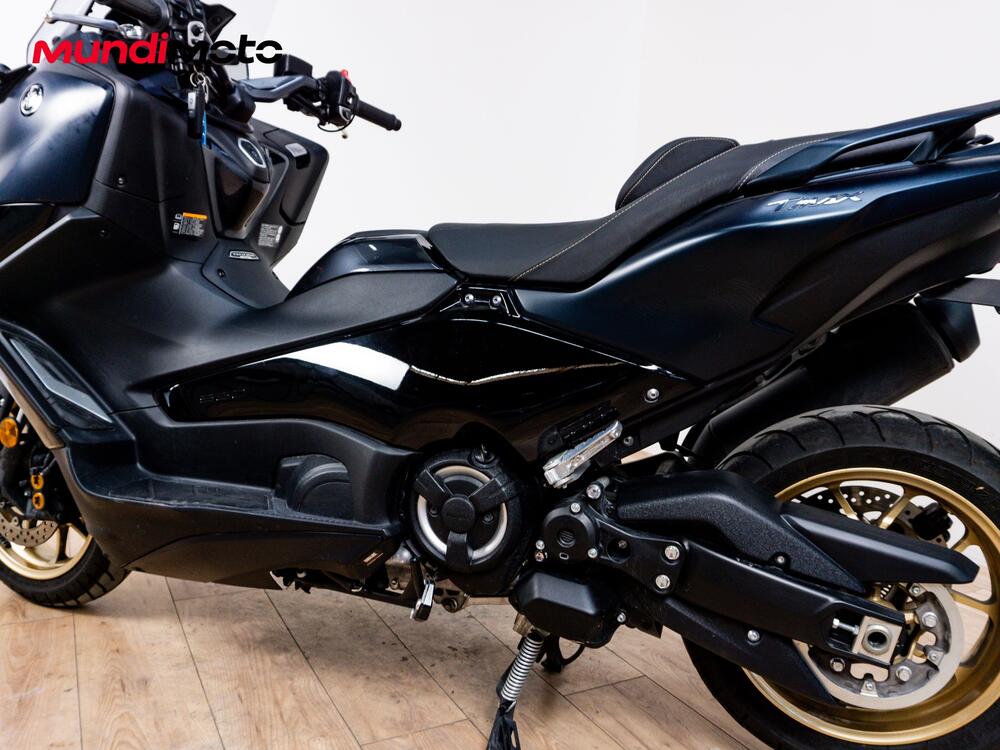 Yamaha T-Max 560 Tech Max (2025 - 26) (10)