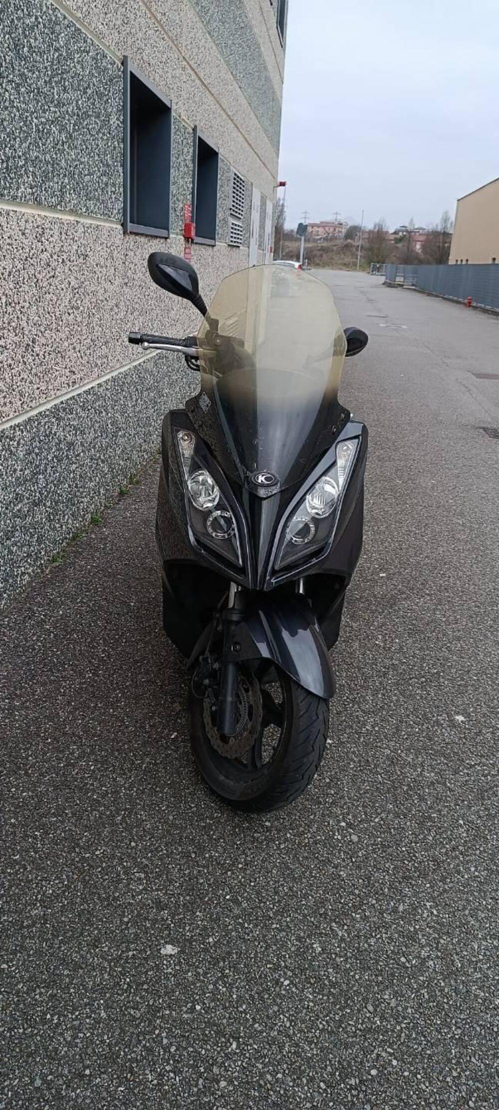 Kymco Downtown 300i (2009 - 17)