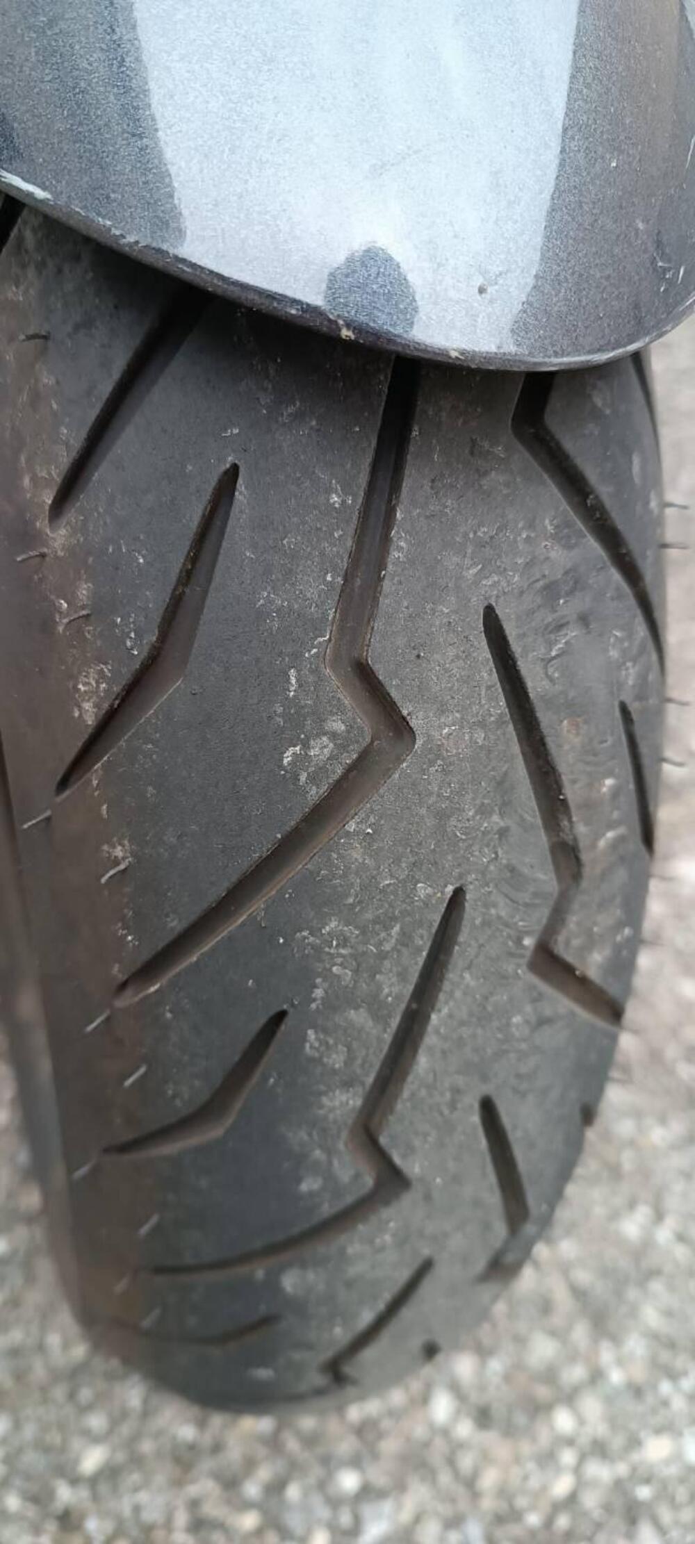 Kymco Downtown 300i (2009 - 17) (5)