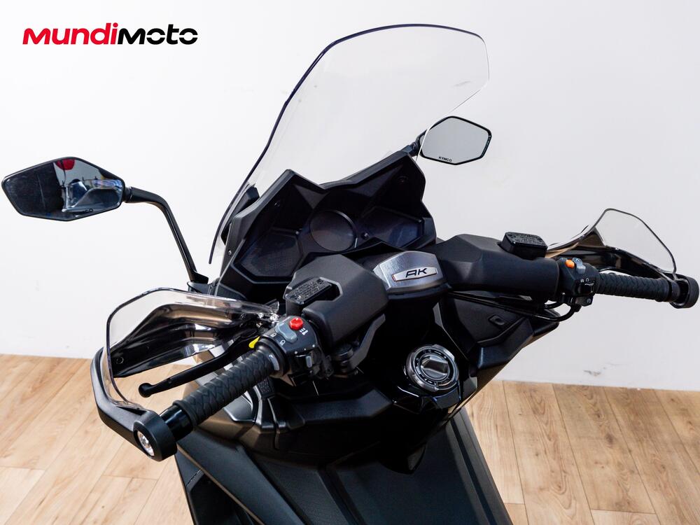 Kymco AK 550 ETS (2021 - 26) (11)