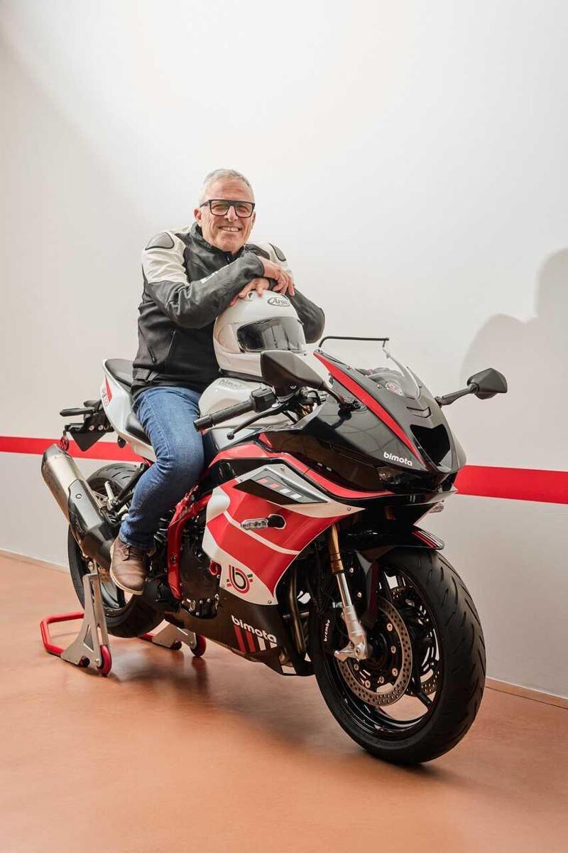 Pierluigi Marconi, COO di Bimota, in sella alla nuova KB399 ES