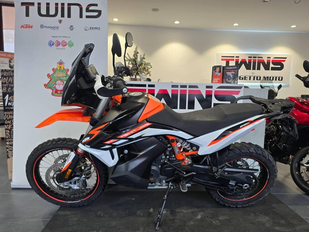 KTM 890 Adventure R (2023 - 24) (5)