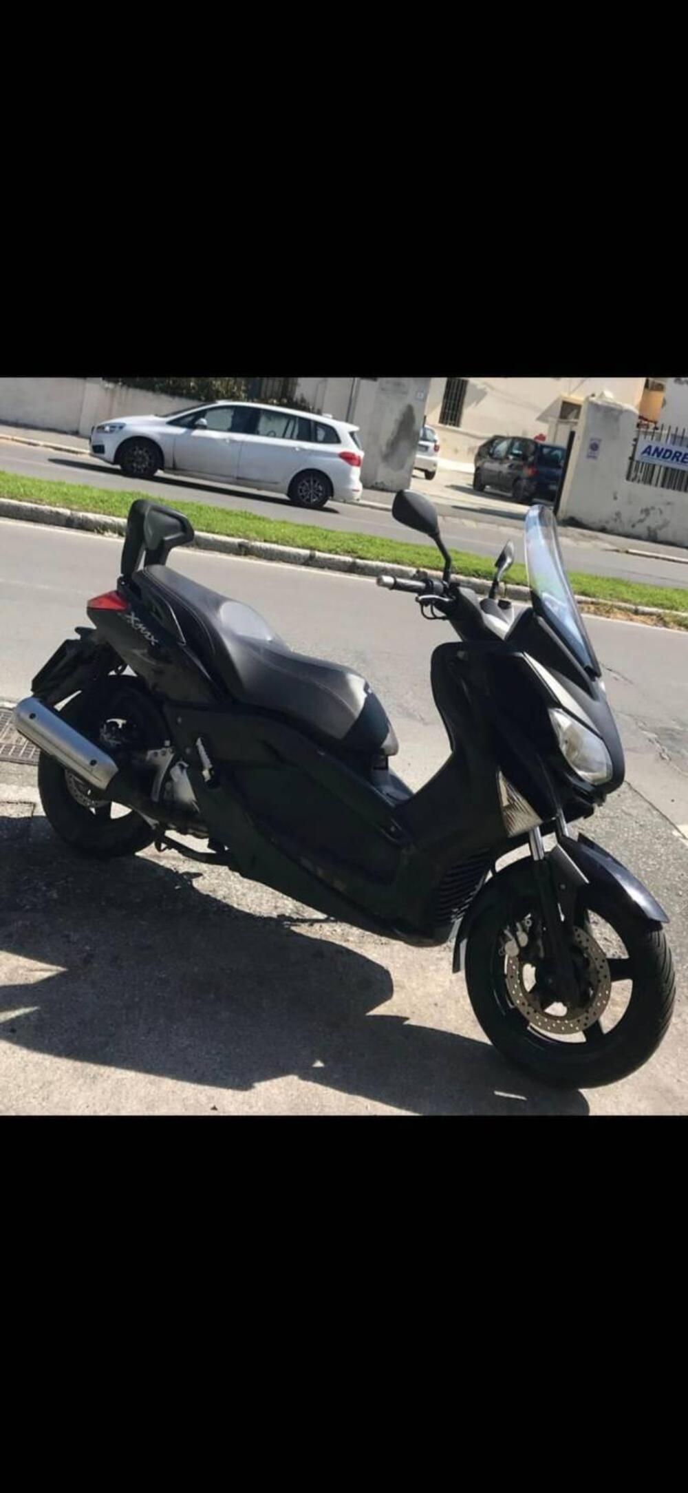 Yamaha X-Max 250 (2010 - 13) (3)