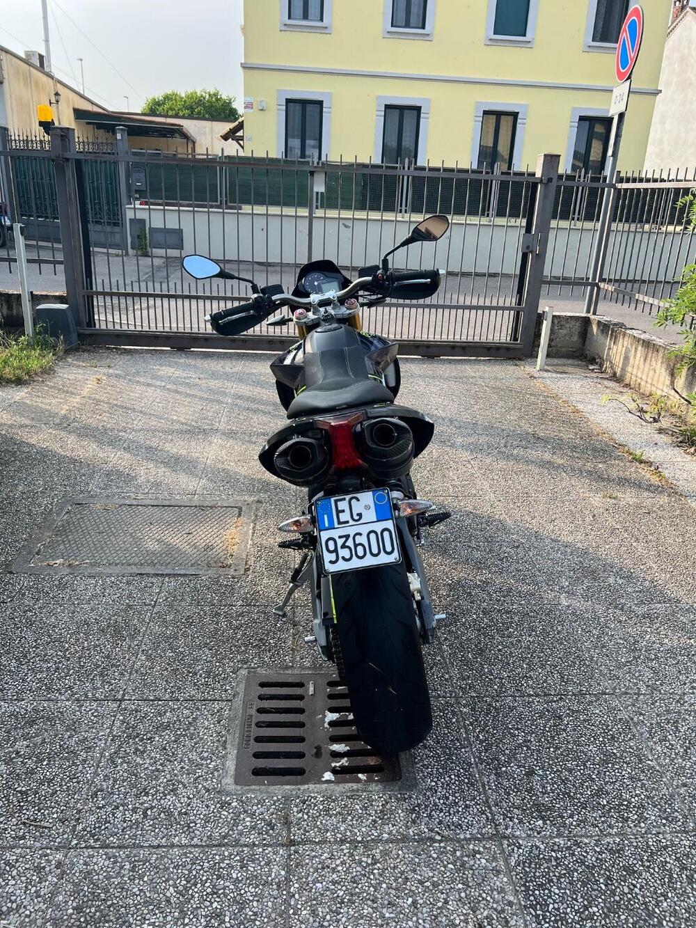 Aprilia Dorsoduro 750 ABS (2009 - 17) (6)