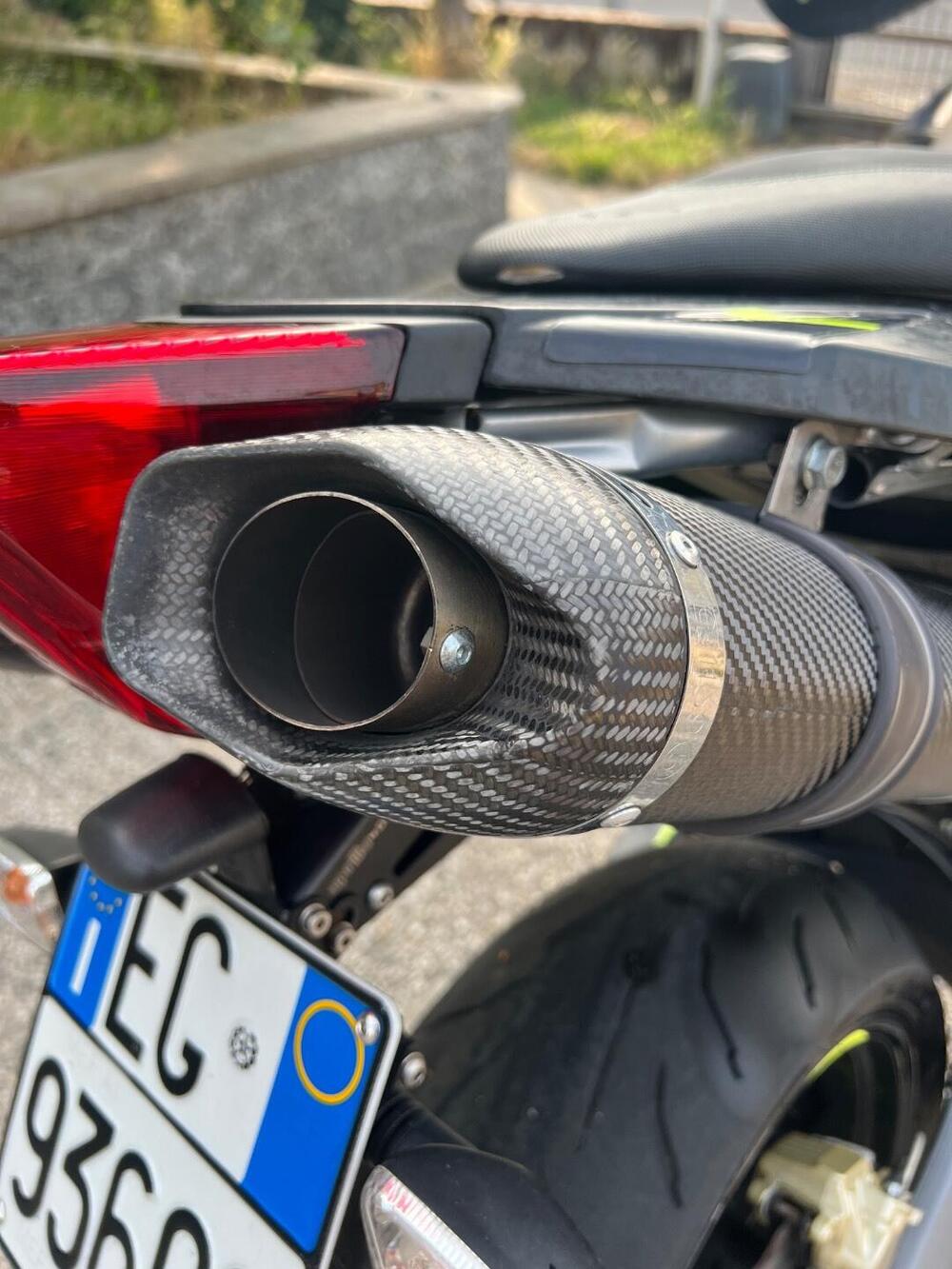 Aprilia Dorsoduro 750 ABS (2009 - 17) (12)