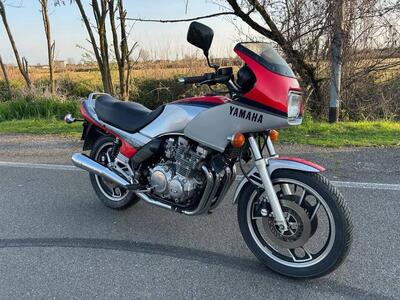 Yamaha XJ 750 usata