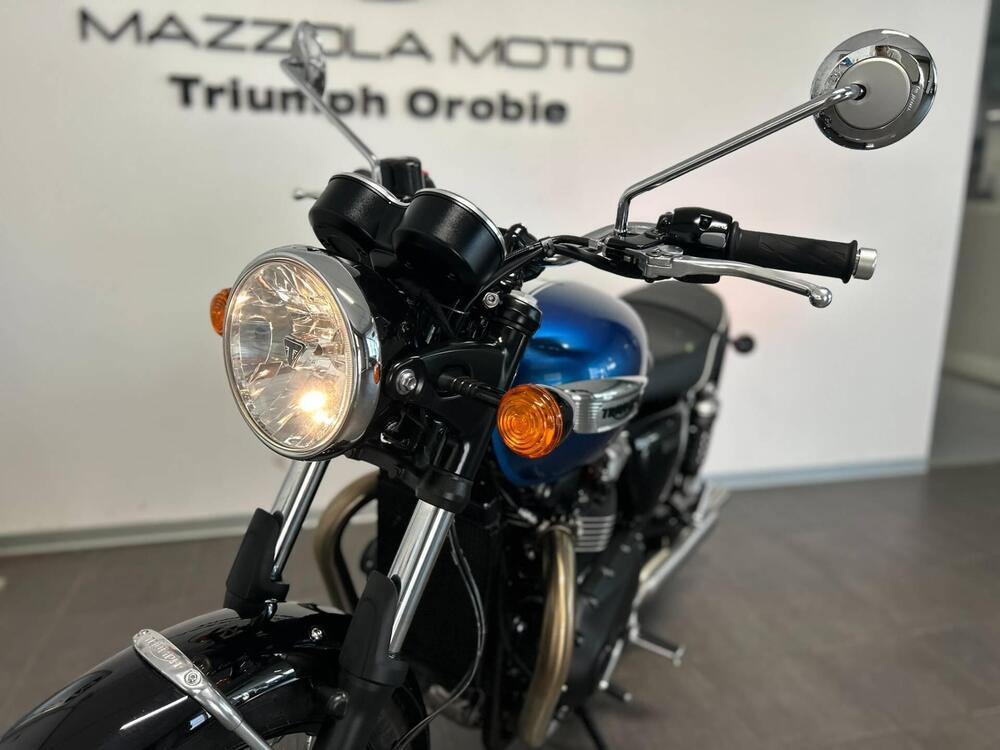 Triumph Bonneville T100 (2021 - 25) (6)