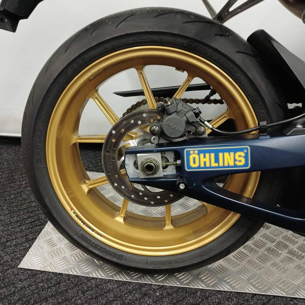 Yamaha YZF R1 SP1 (2006) (7)