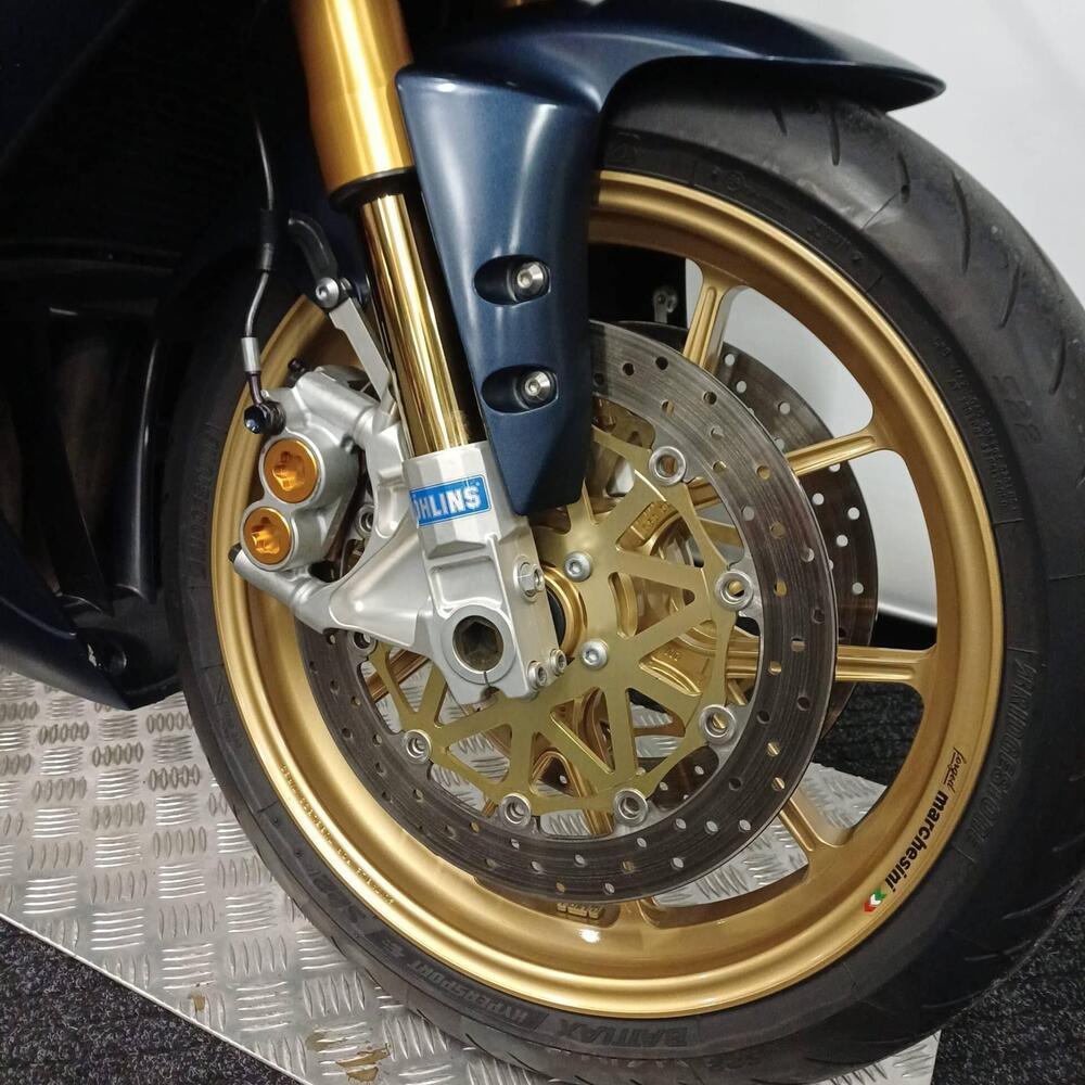 Yamaha YZF R1 SP1 (2006) (9)