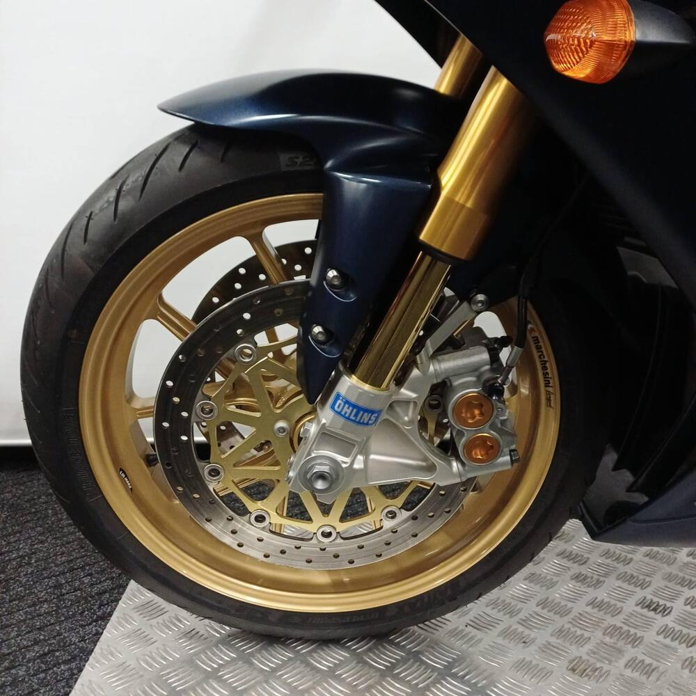 Yamaha YZF R1 SP1 (2006) (10)