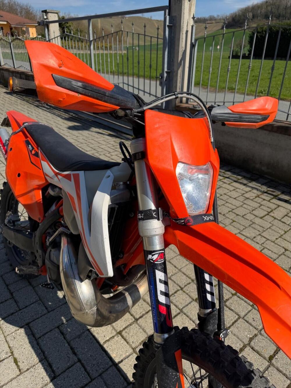 KTM 250 EXC TPI (2019) (2)