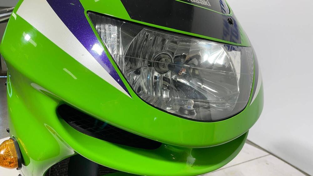 Kawasaki Ninja 600 ZX-6R (1998 - 99) (13)