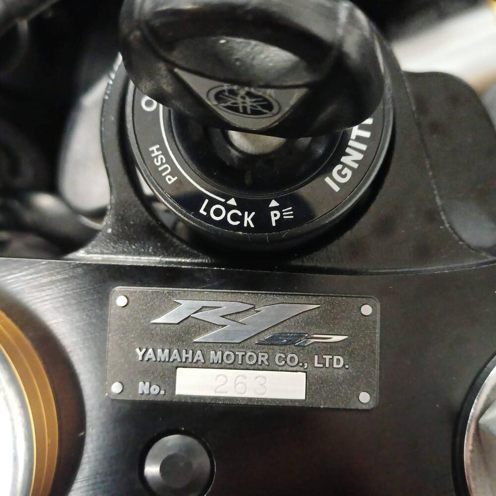 Yamaha YZF R1 SP1 (2006) (20)