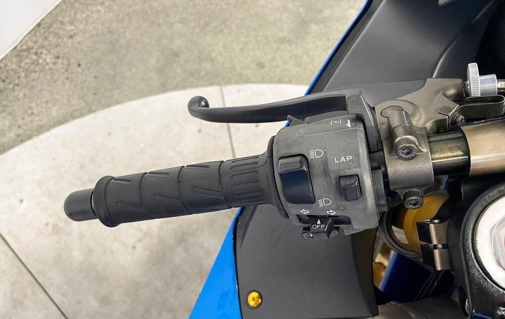 Kawasaki Ninja 636 ZX-6R (2003 - 04) (10)