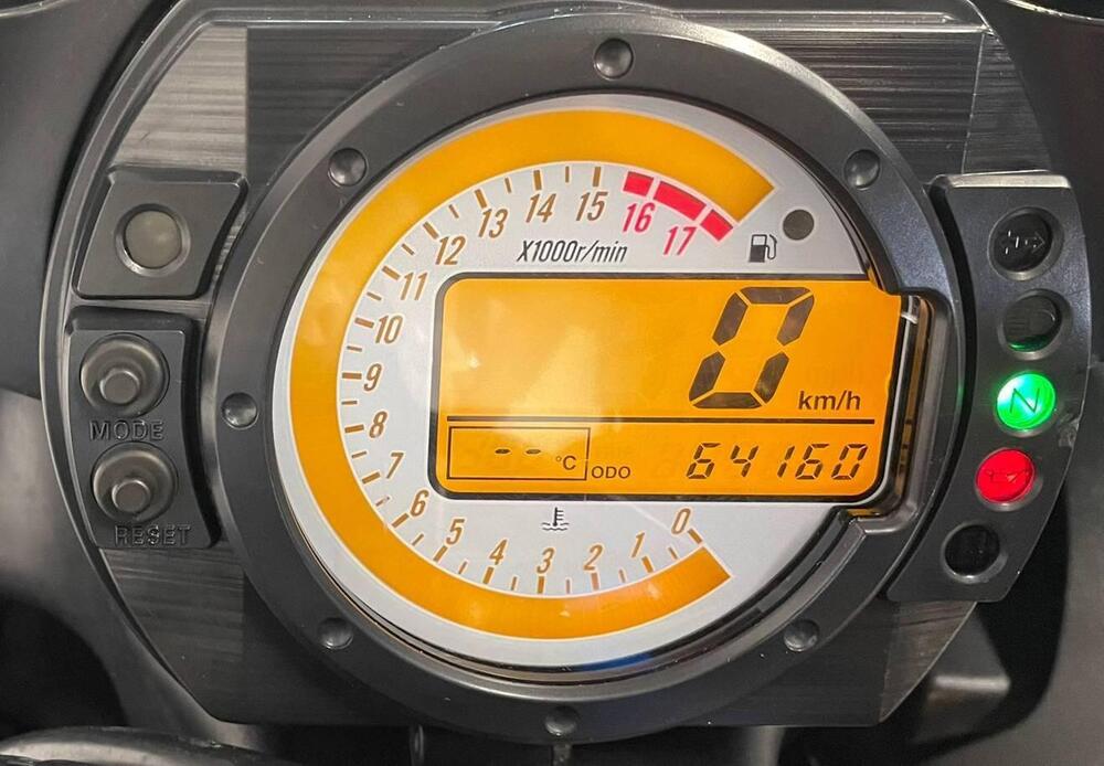 Kawasaki Ninja 636 ZX-6R (2003 - 04) (11)