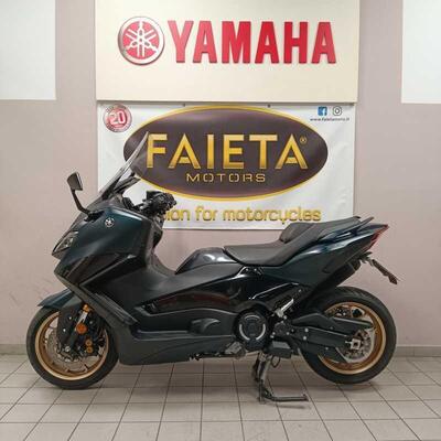 Yamaha T-Max 560 Tech Max (2022 - 24) usata