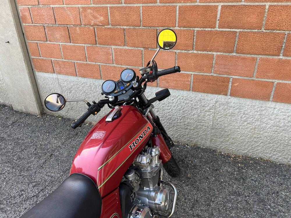 Honda CB 900 F BOL D'OR (9)