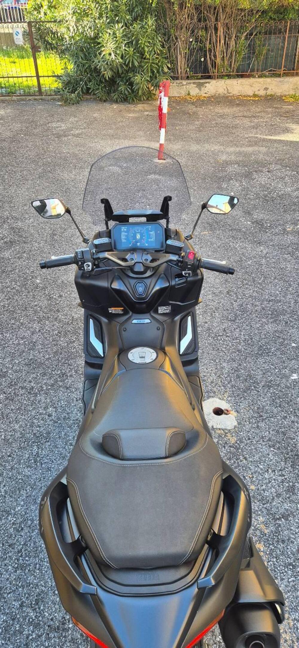 Yamaha T-Max 560 (2022 - 24) (5)