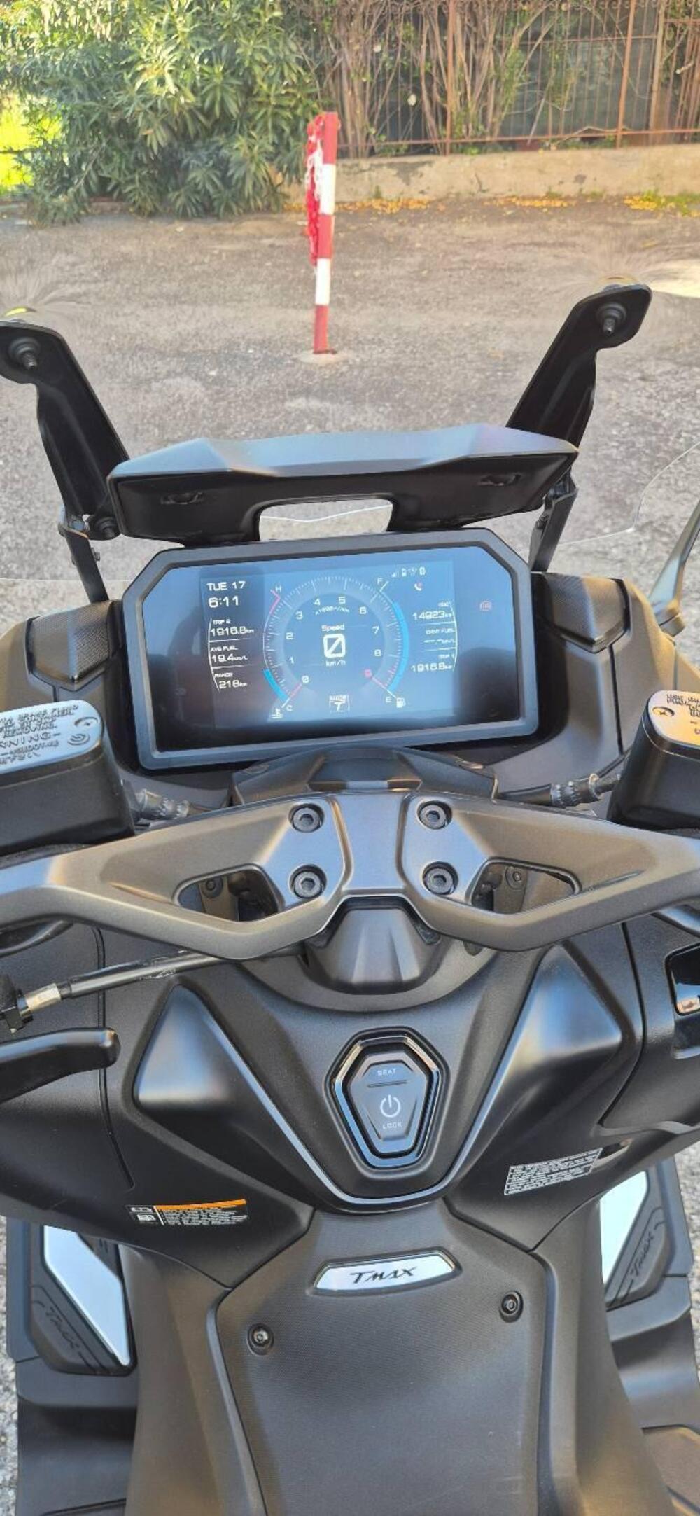 Yamaha T-Max 560 (2022 - 24) (10)