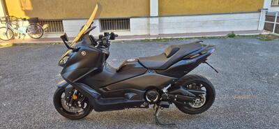 Yamaha T-Max 560 (2022 - 24) usata