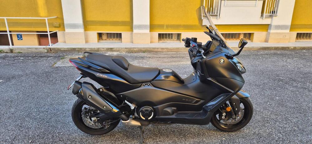 Yamaha T-Max 560 (2022 - 24) (2)