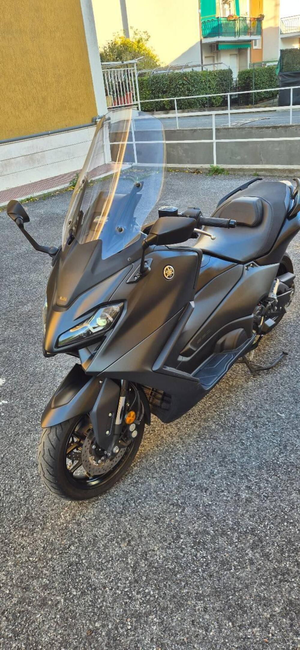 Yamaha T-Max 560 (2022 - 24) (6)