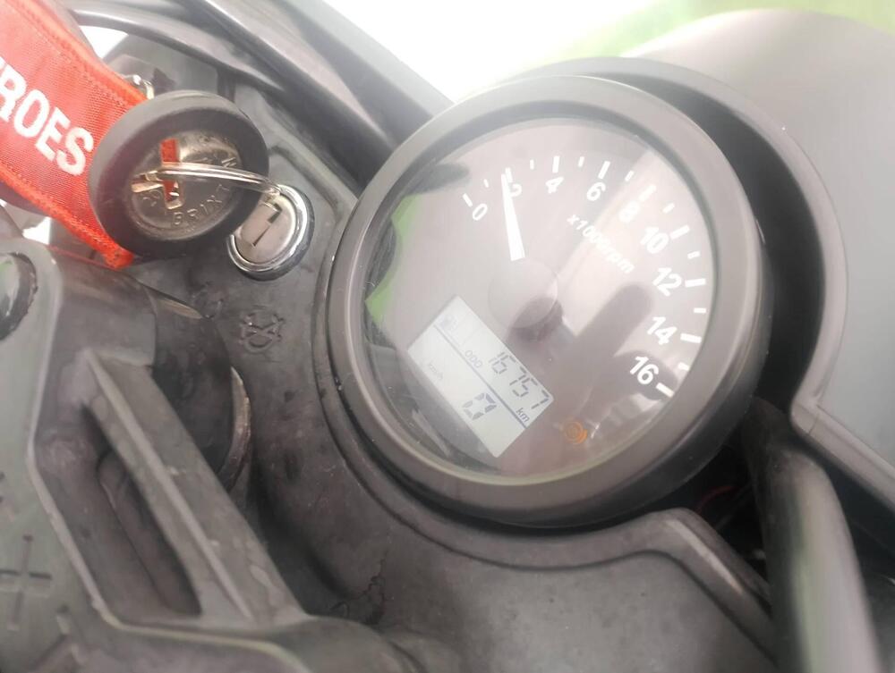 Brixton Motorcycles Glanville 250 X (2018 - 19) (5)