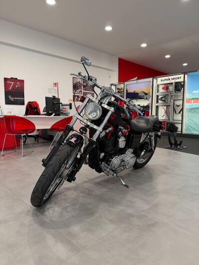 Harley-Davidson 1200 Custom (1995 - 00) - XL 1200C usata