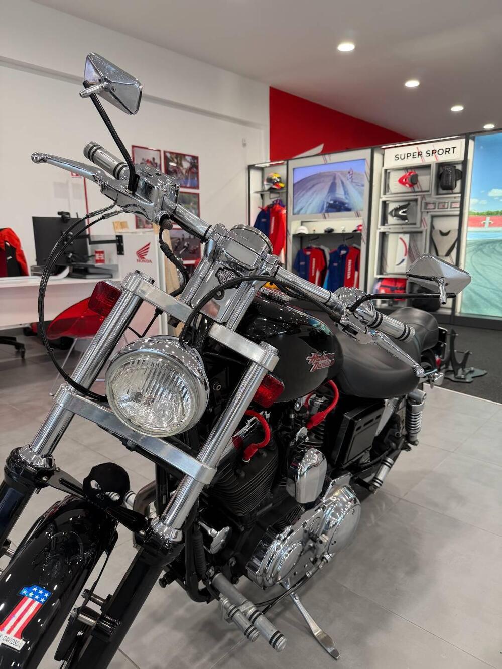 Harley-Davidson 1200 Custom (1995 - 00) - XL 1200C (2)