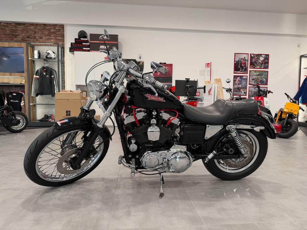 Harley-Davidson 1200 Custom (1995 - 00) - XL 1200C (3)