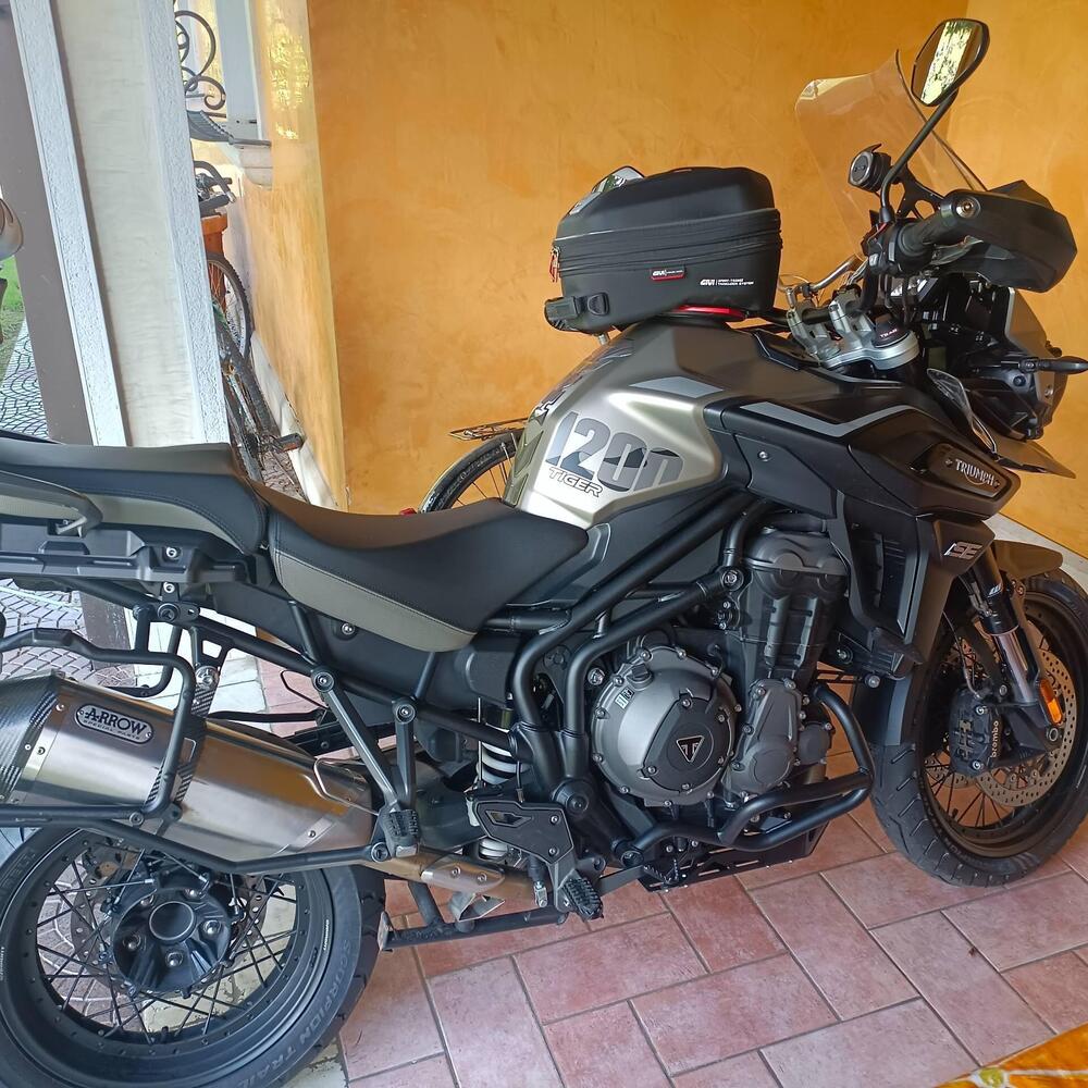 Triumph Tiger 1200 Desert Edition (2020) (3)