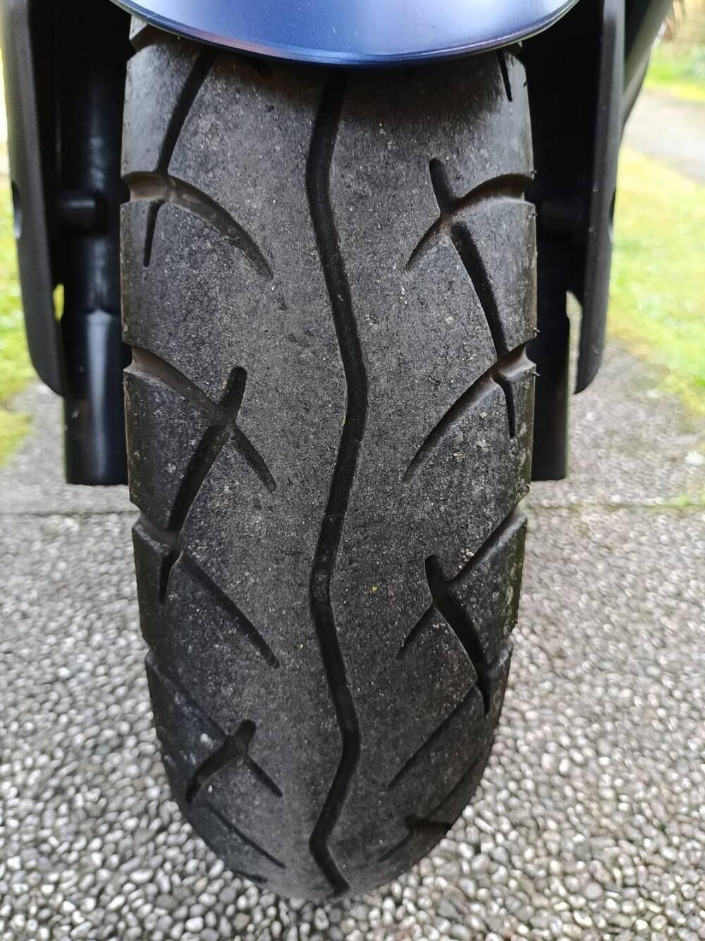 Kymco Downtown 350i TCS (2021 - 25) (11)