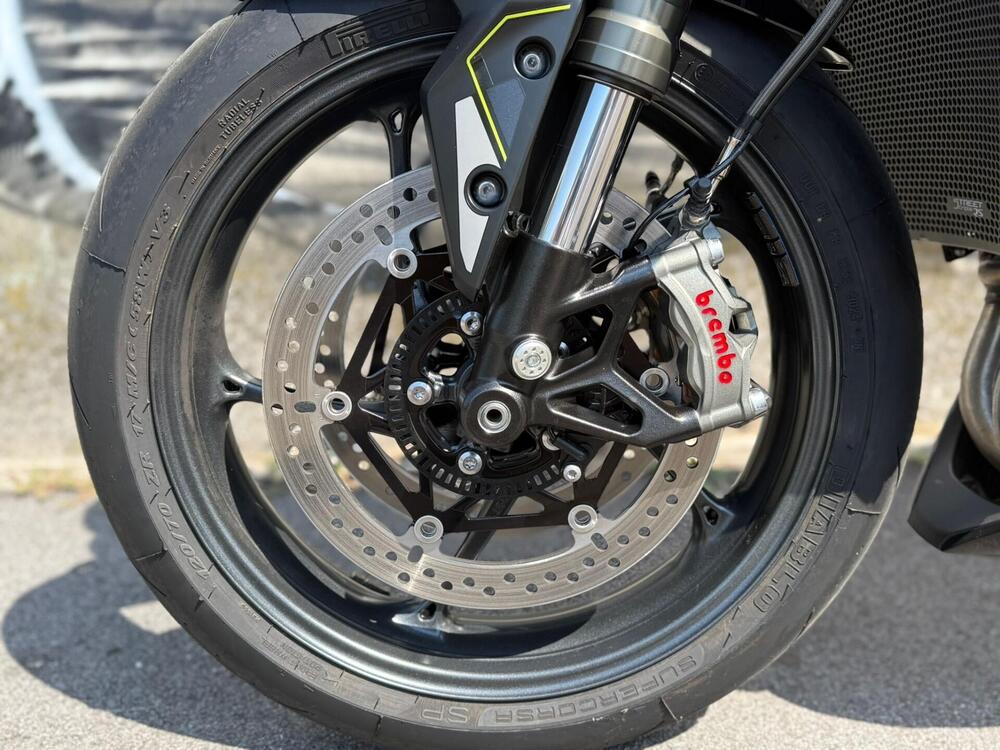 Triumph Street Triple 765 RS (2023 - 26) (4)