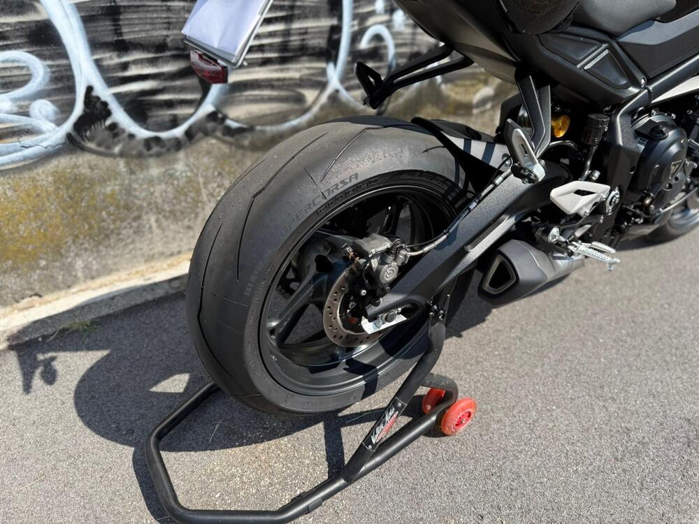 Triumph Street Triple 765 RS (2023 - 26) (8)