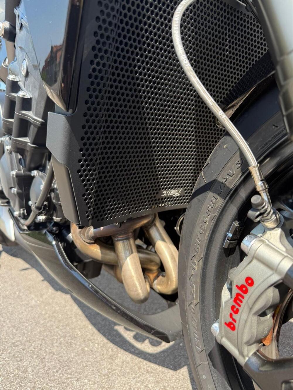 Triumph Street Triple 765 RS (2023 - 26) (11)