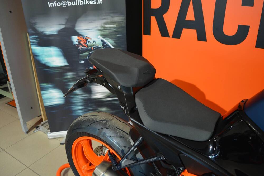 KTM 1290 Super Duke R (2022 - 23) (9)