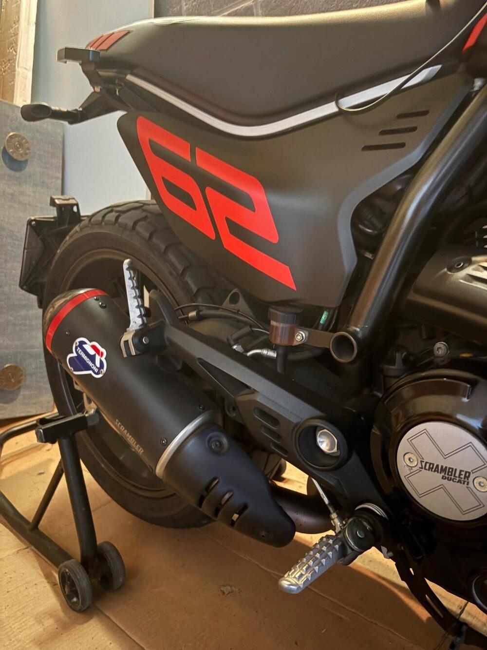 Ducati Scrambler 800 Full Throttle (2023 - 24) (2)