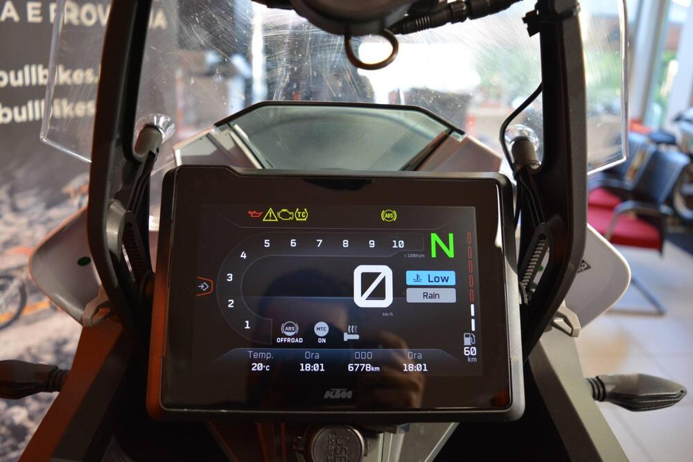 KTM 1290 Super Adventure R (2022 - 25) (18)