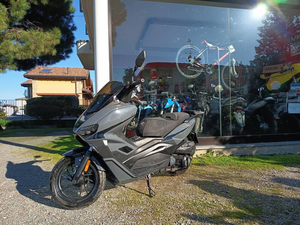 Kl Brera 300 (2022 - 25) (2)