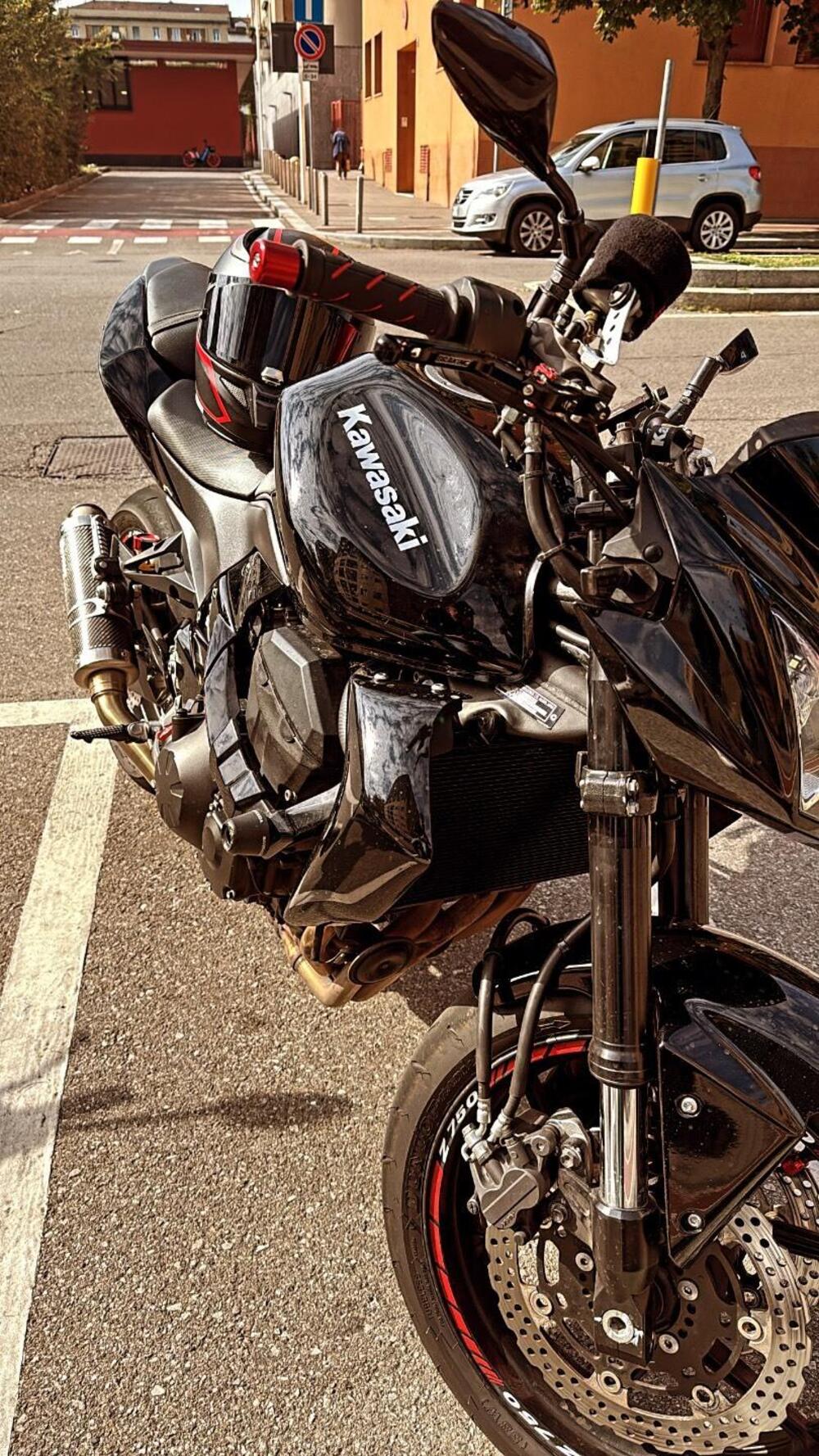 Kawasaki Z 750 (2007 - 14) (4)