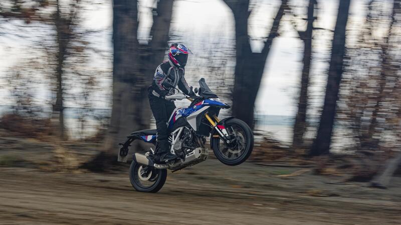 BMW F 450 GS 2026 test: come va l'attesissima adventure per patente A2 [GALLERY]