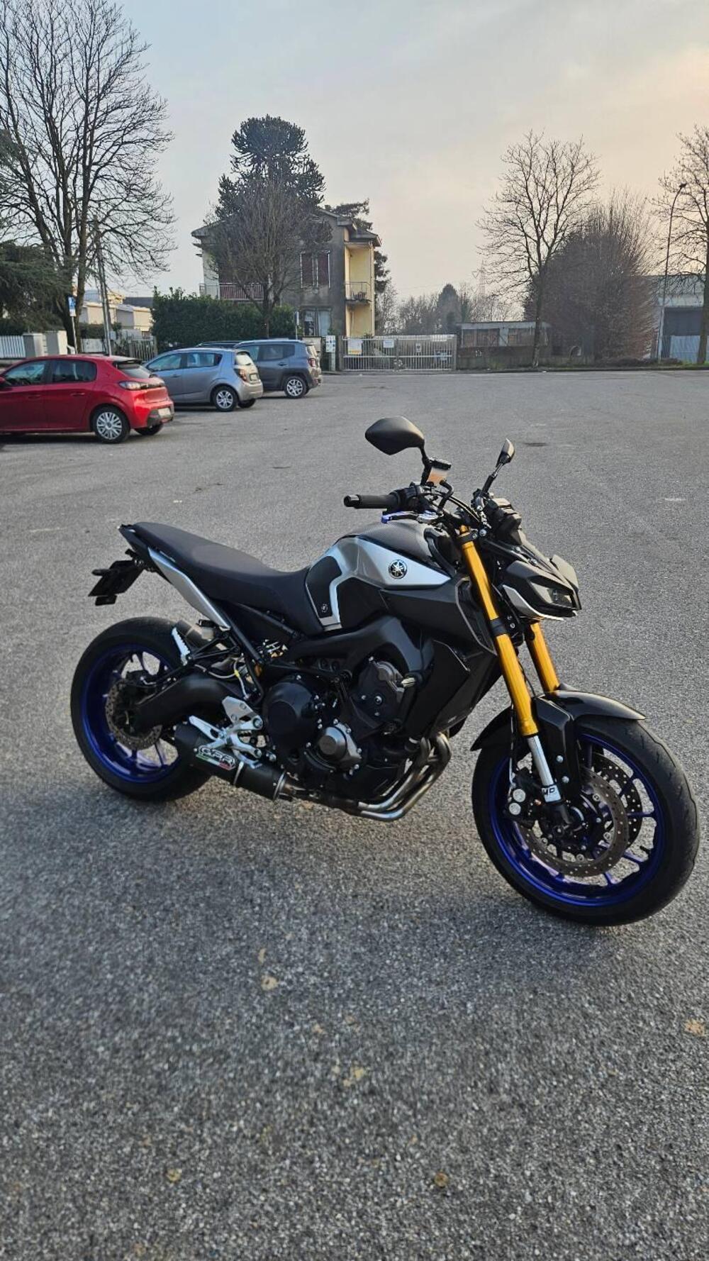 Yamaha MT-09 SP (2018 - 20) (2)