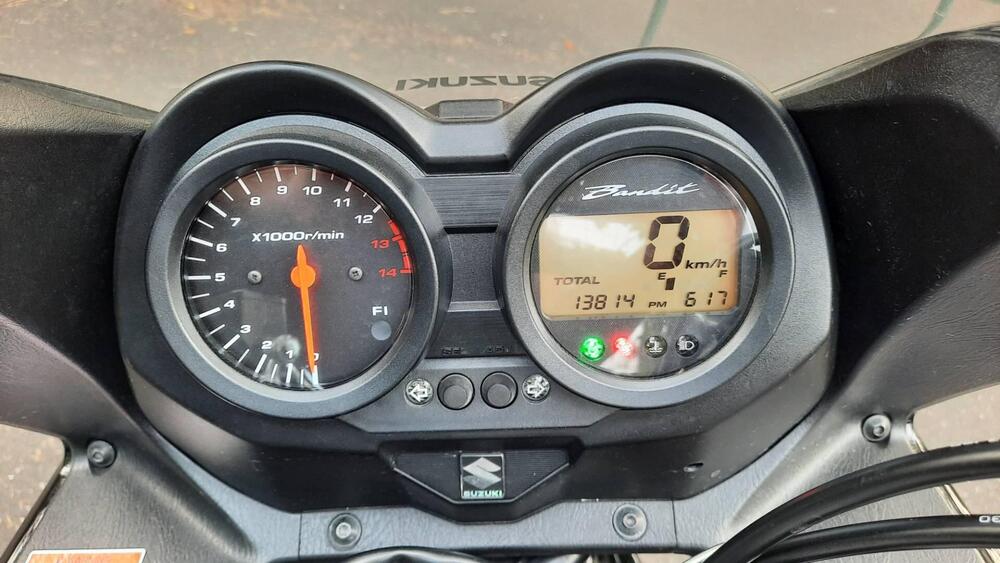 Suzuki GSF 650 Bandit S (2006 - 12) (5)