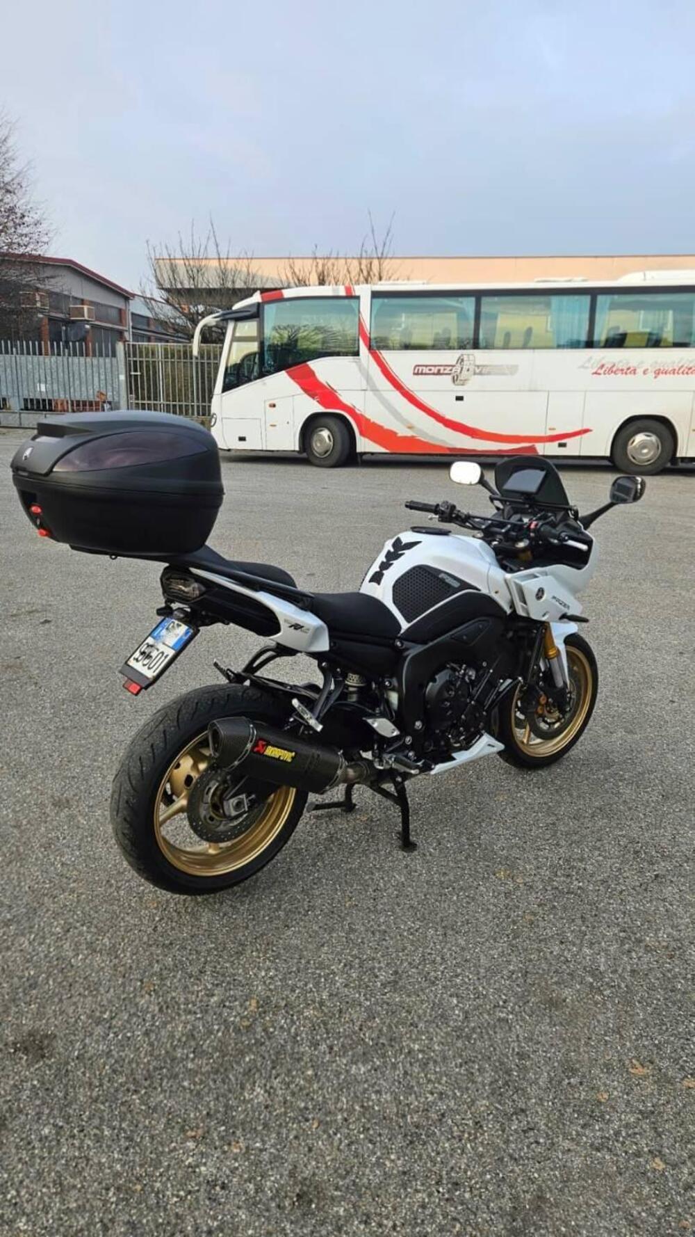 Yamaha Fazer 8 (2010 - 16) (3)