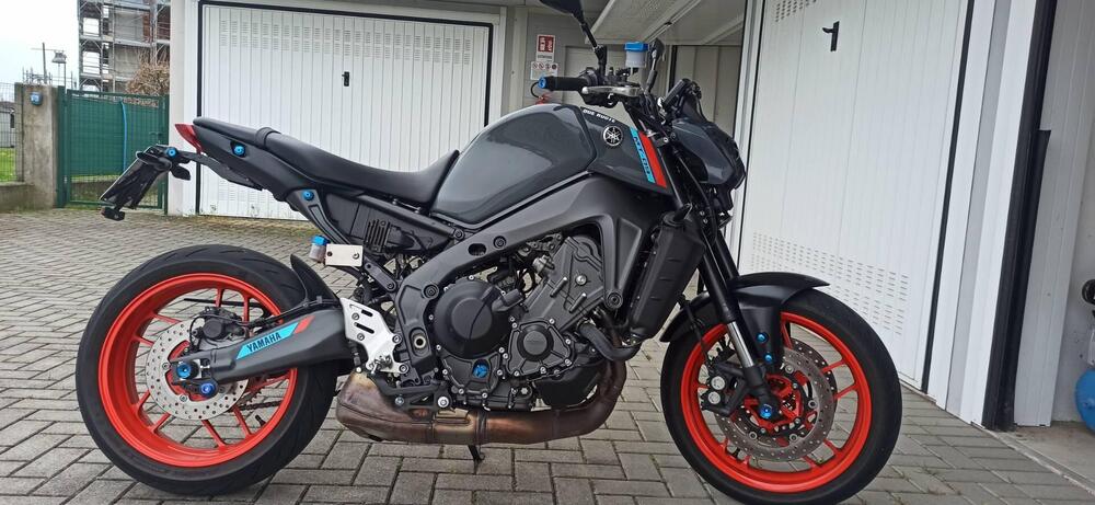 Yamaha MT-09 (2021 - 23) (2)