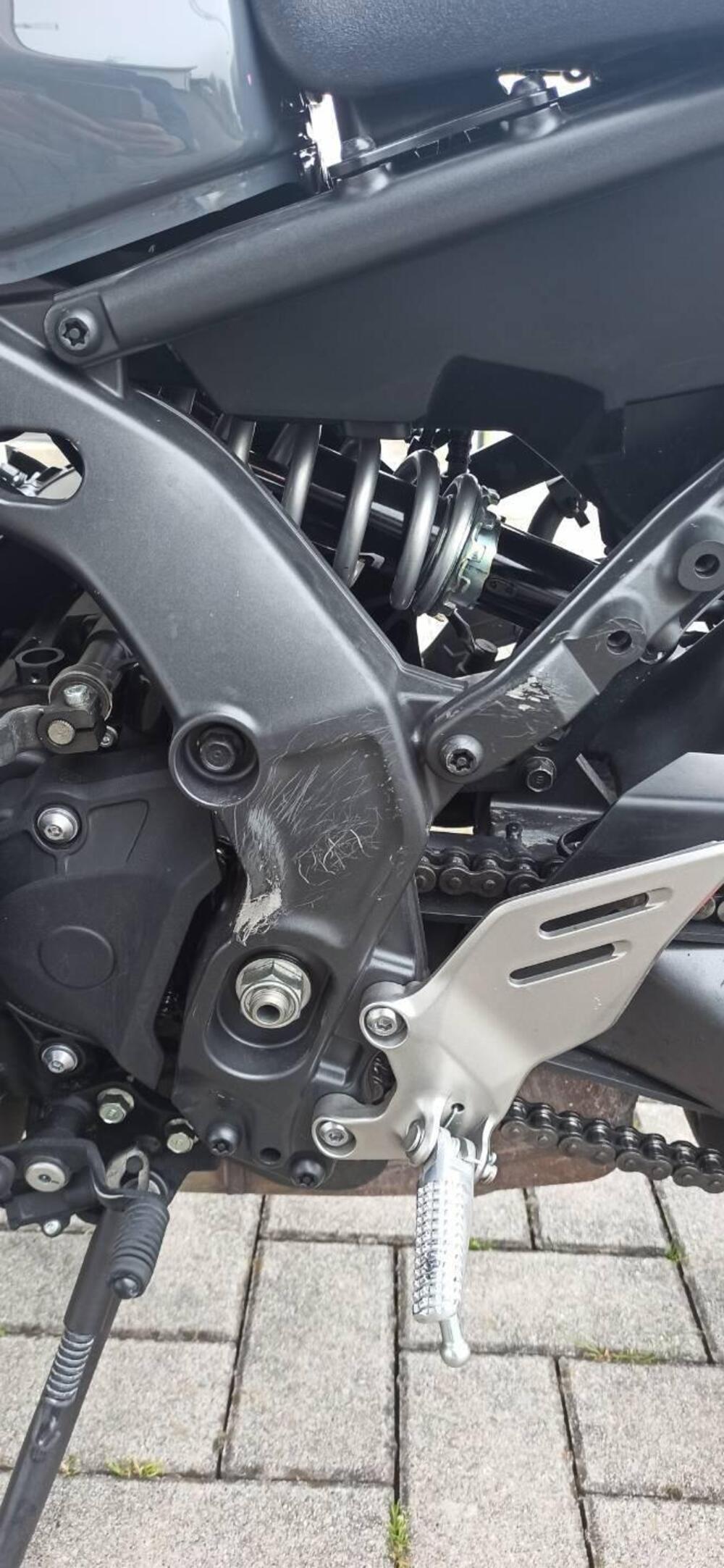 Yamaha MT-09 (2021 - 23) (5)