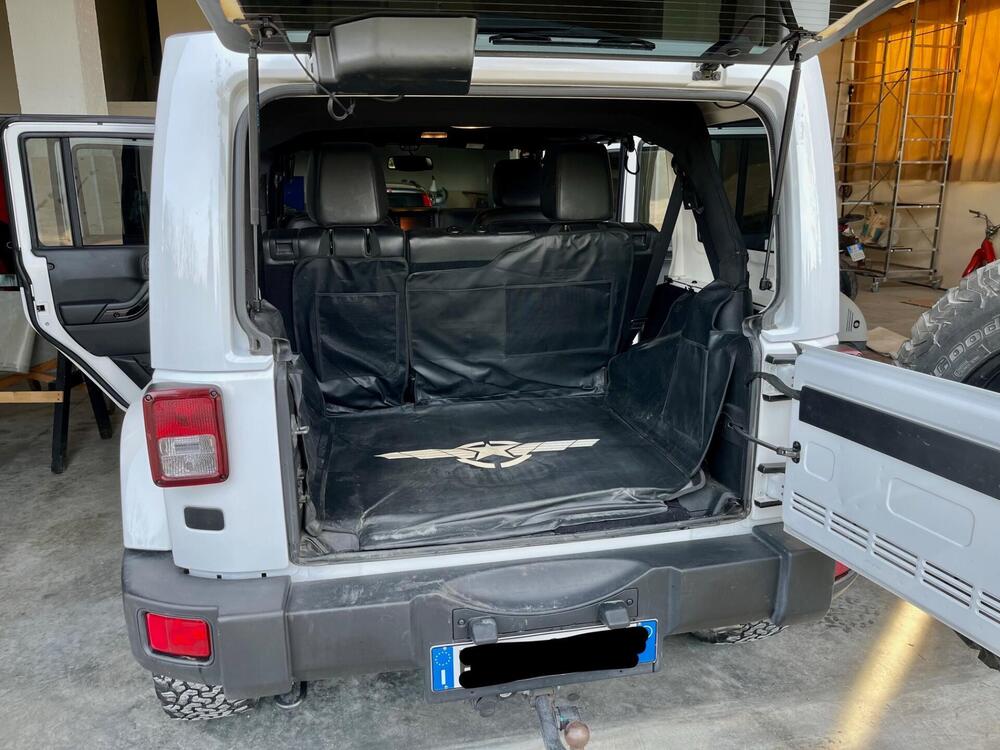 Jeep Wrangler Unlimited usata a Ancona (2)